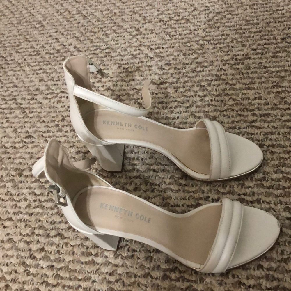 Kennenth Cole heel sandal